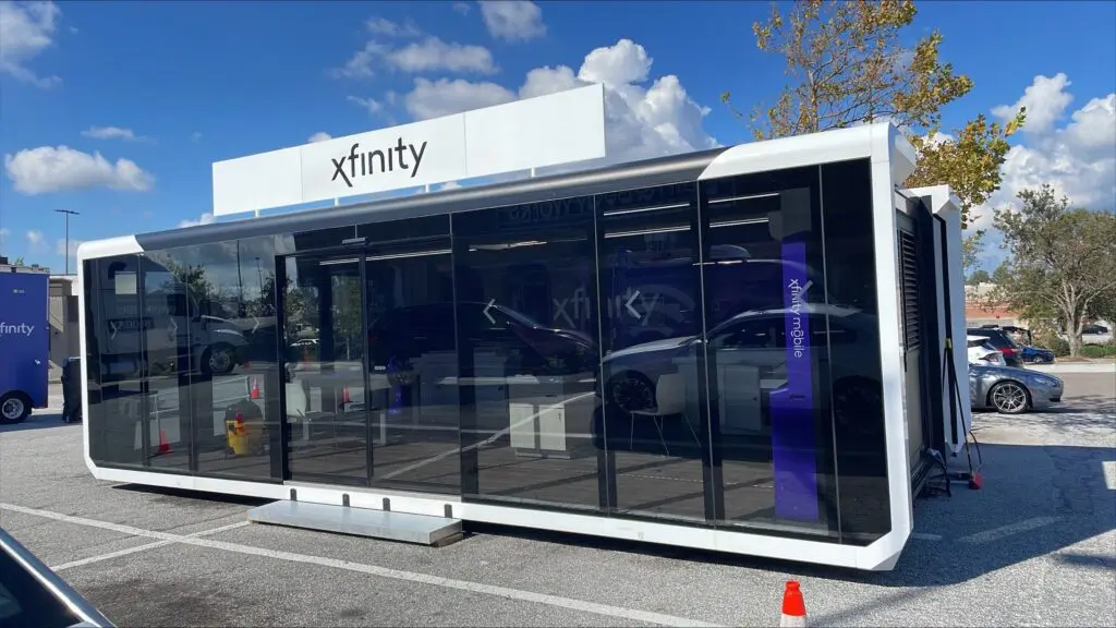 Xfinity pop up store.