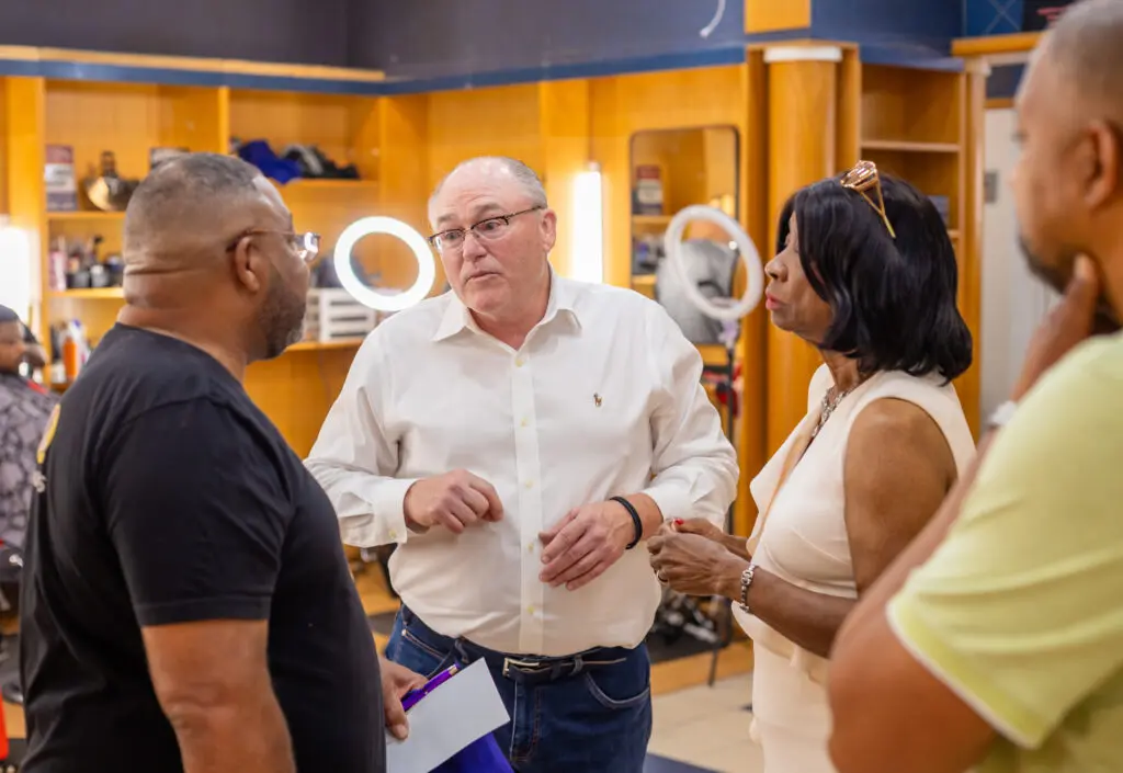 With the African American Celebration Corporation, Comcast sponsored free haircuts for veterans, military members and families in Bossier City and Shreveport, LA.