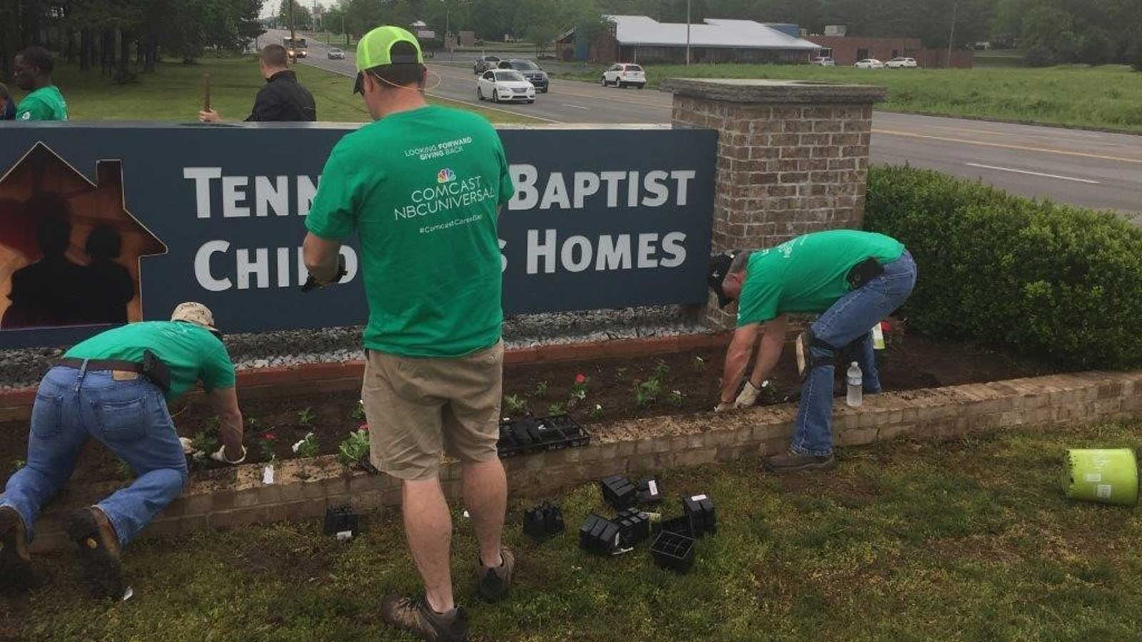 Volunteers on CCD in Chattanooga