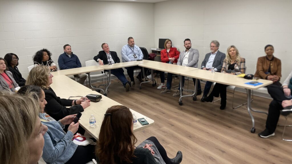 Comcast visits Boys & Girls Club of Middle Tennessee to learn more about their Lift Zone location and how they engage with the community to foster digital literacy.