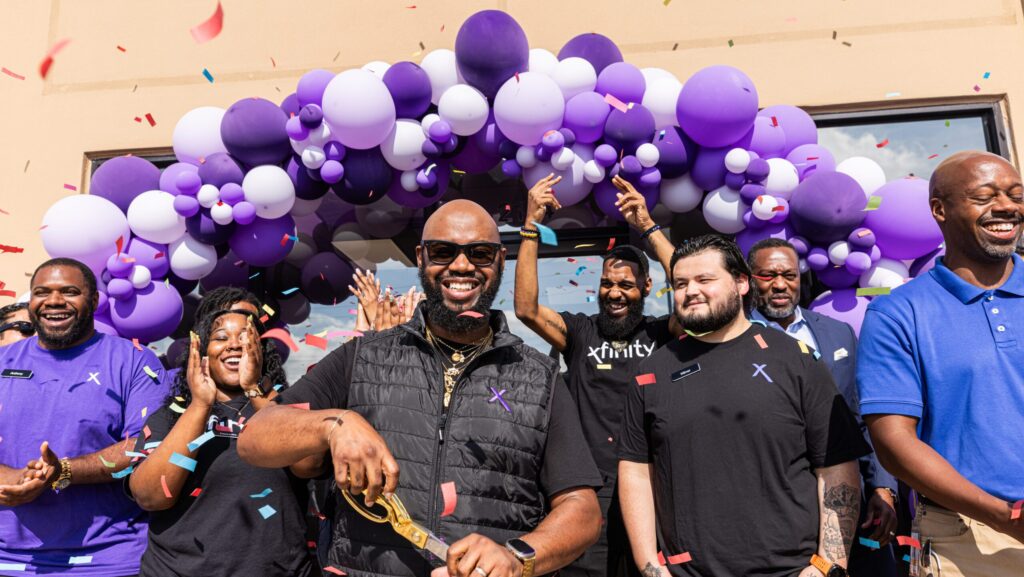 Comcast celebrates the grand opening of their first Tucker, Georgia Xfinity retail store open for both Xfinity and Comcast Business customers.